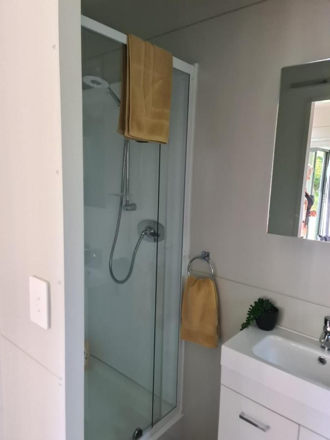 Tiny Home @ Matai Huka Paraparaumu Exterior photo